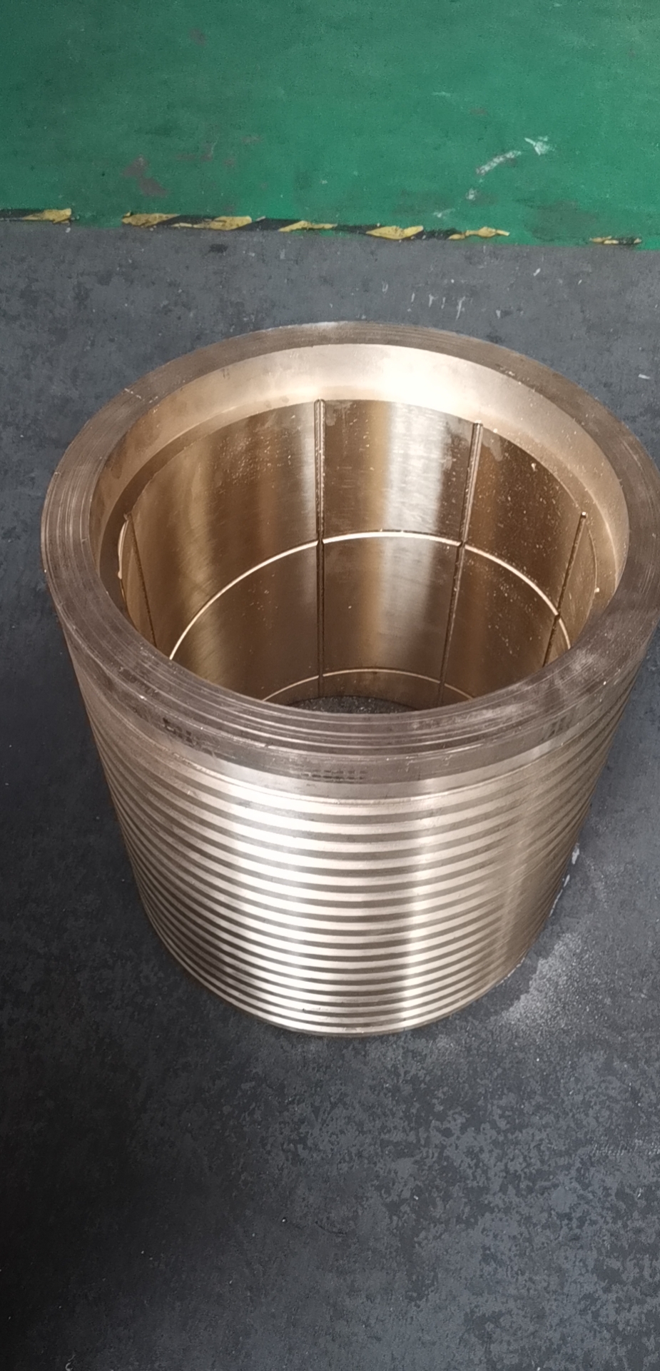 外八字油槽客户试样加工